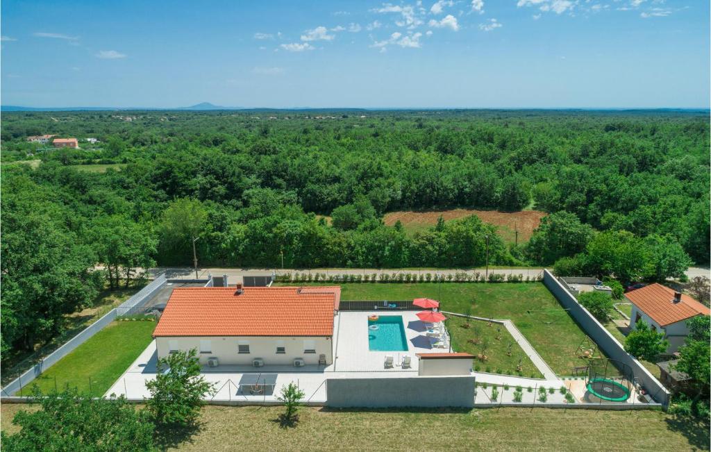 Amazing Home In Vodnjan With Wifi — photo 1