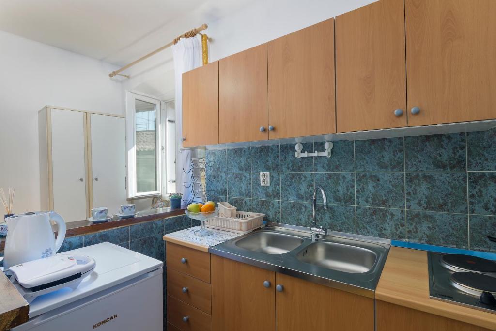 Studio apartman Ela photo 3