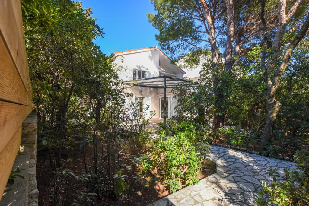 Seaside holiday house Mandre — photo 1