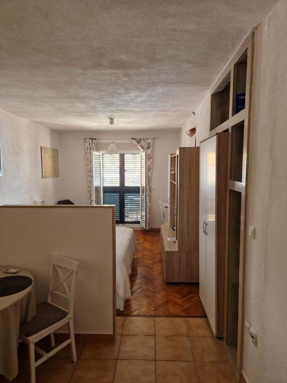 Studio Apartment Riva photo 3