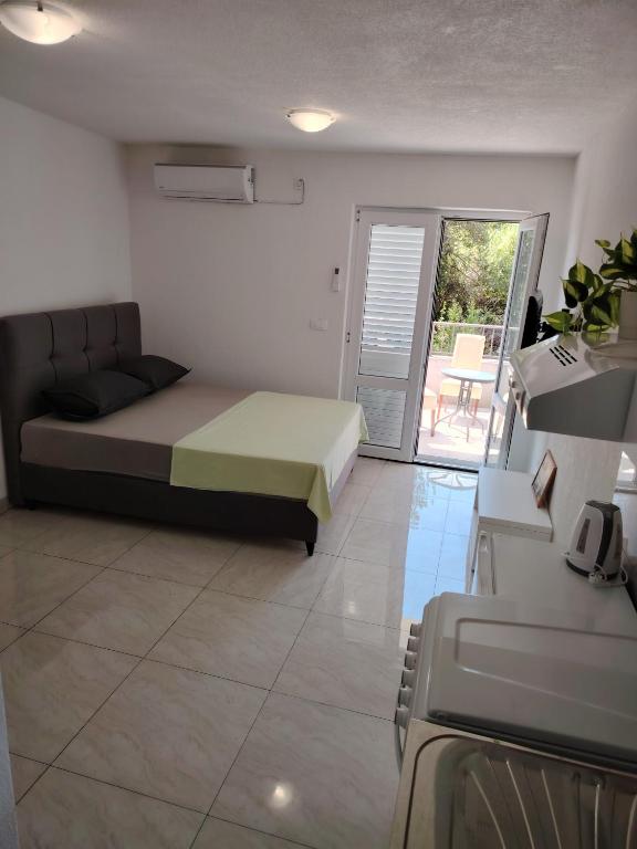 Studio Apartman Emanuell photo 2