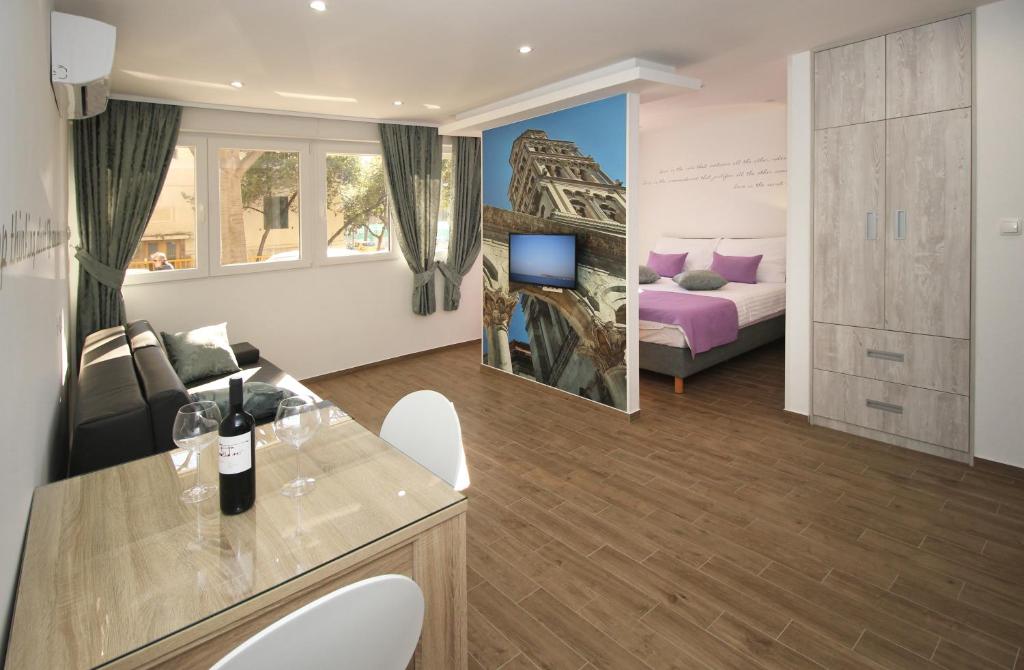Studio Apartments 4 You in Split — photo 1