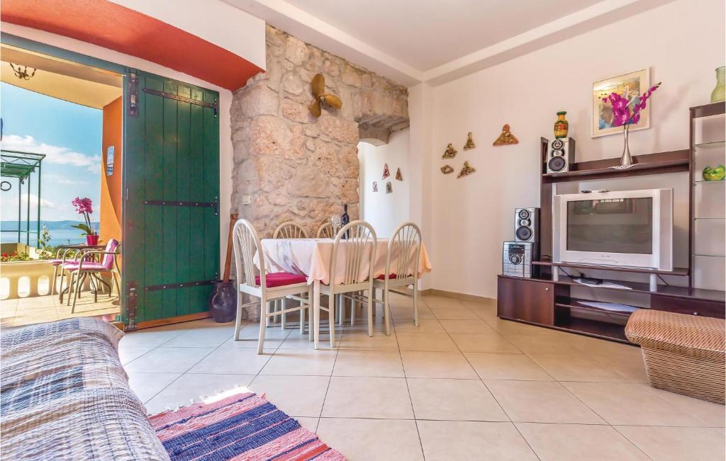 One-Bedroom Holiday Home In Podgora photo 2