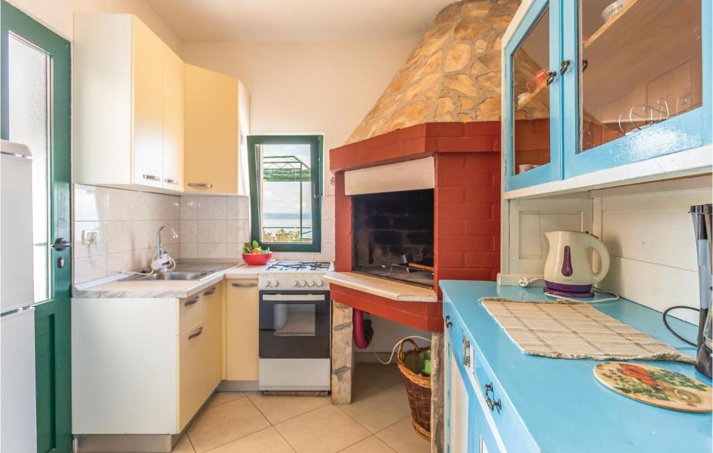 One-Bedroom Holiday Home In Podgora photo 3