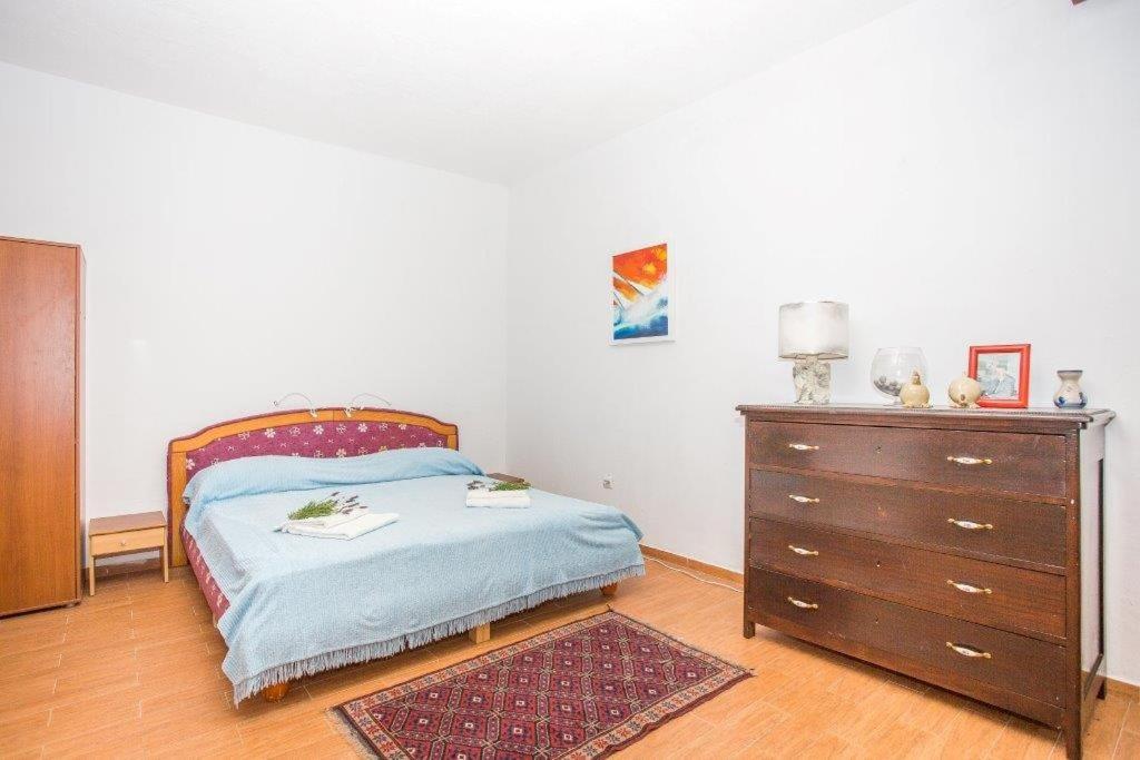 Studio apartment in Orebic with sea view photo 2