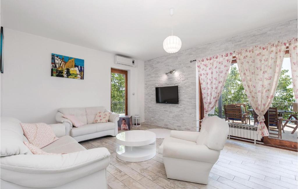 Amazing Apartment In Matulji With Wifi photo 2