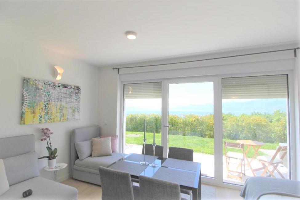 Studio apartment Miramare breakfast and parking — photo 1