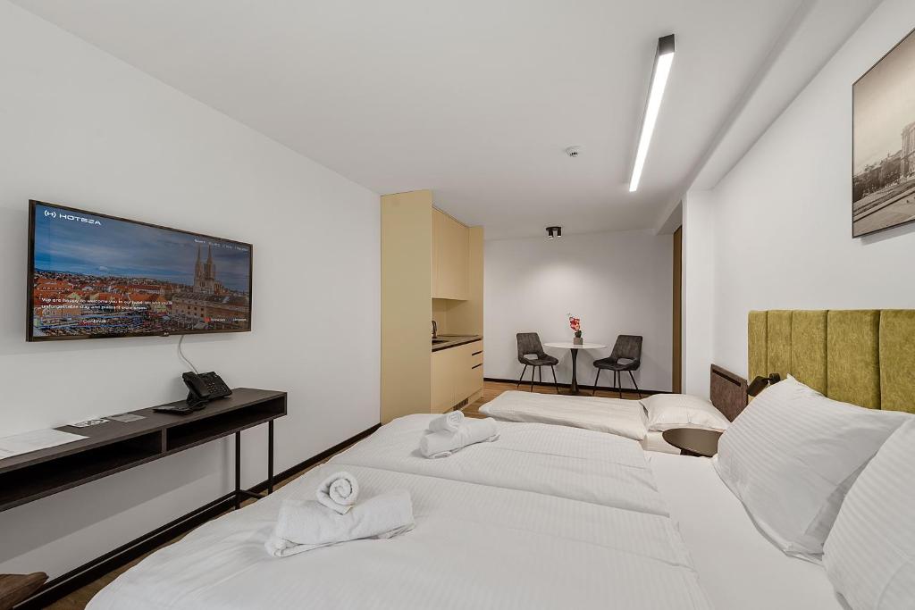 Studio Apartments Lenuzzi Zagreb photo 2