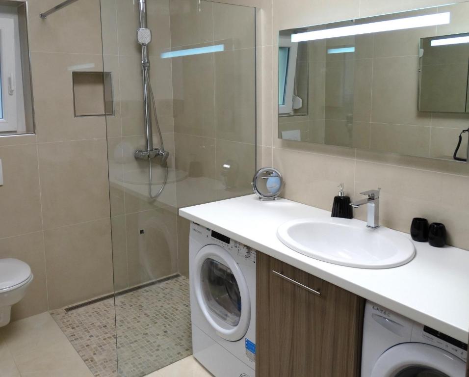 Booking.com: Hotels in Crikvenica. Book your hotel now! photo 3