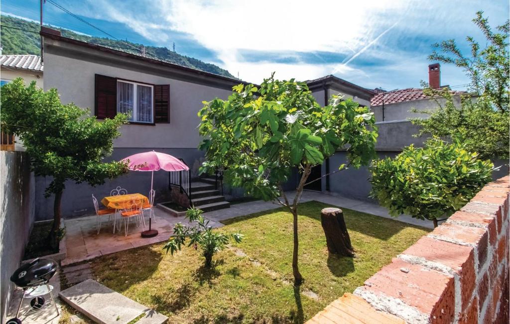 Amazing Home In Bakarac With Wifi photo 2