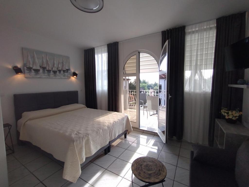 Studio apartment in Rovinj with Terrace photo 2