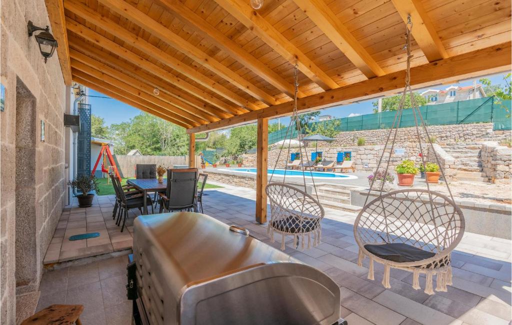 Awesome Home In Imotski photo 2
