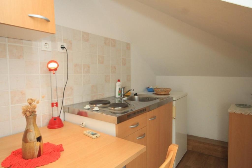Apartments with WiFi Komiza photo 3