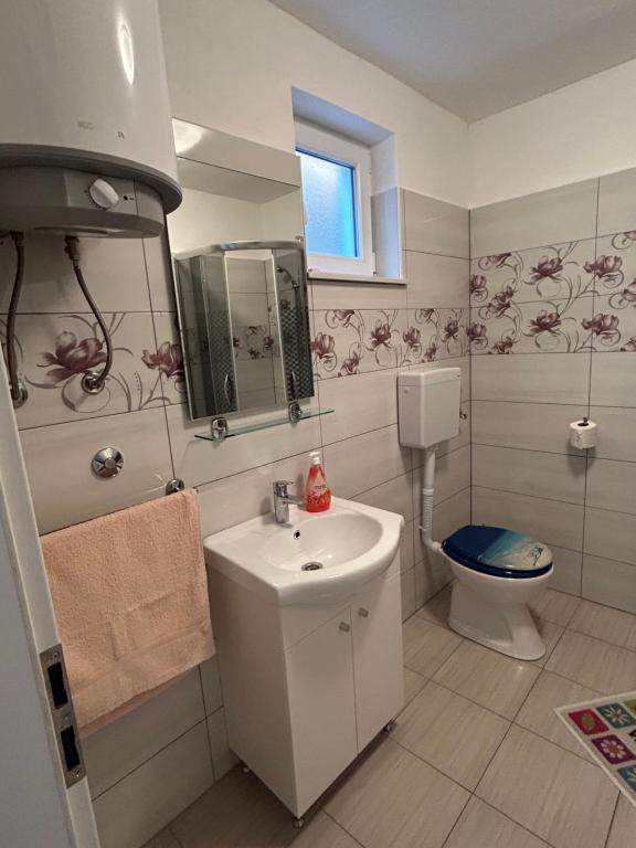 Apartments Spalj 1 i 2 photo 3