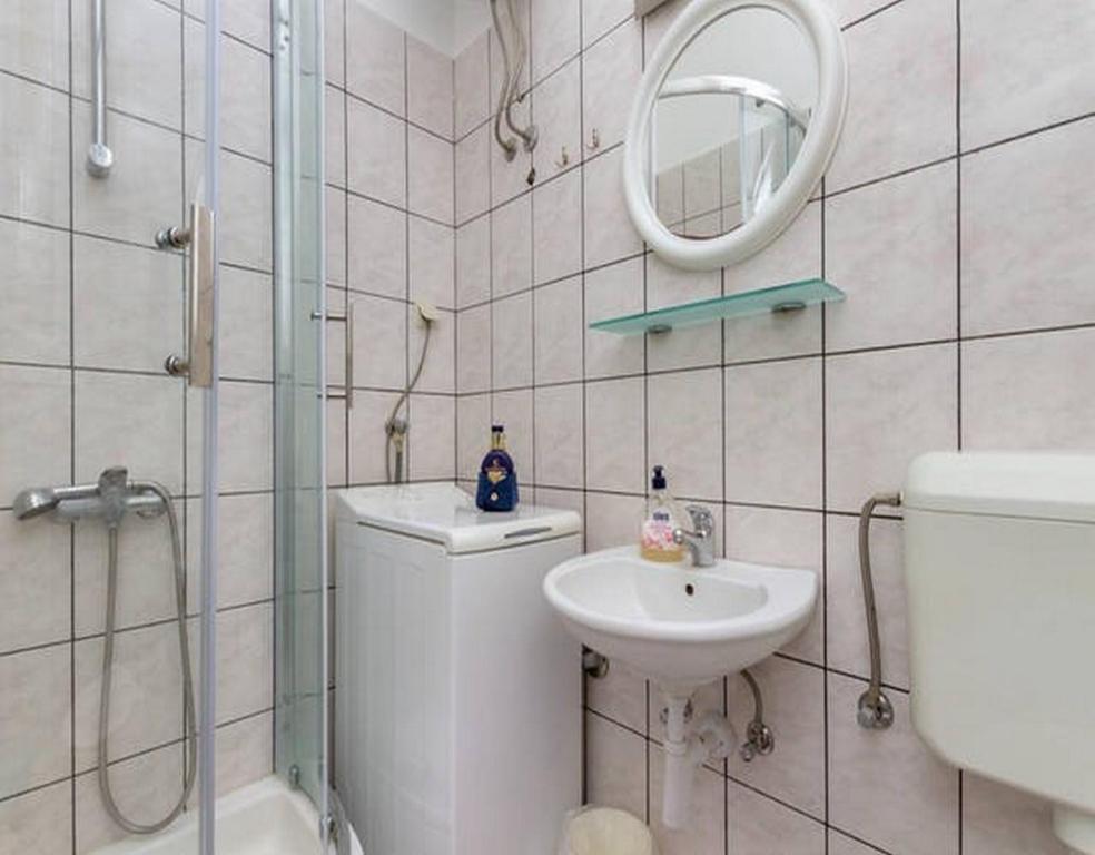 Apartments with WiFi Split - 12154 photo 3