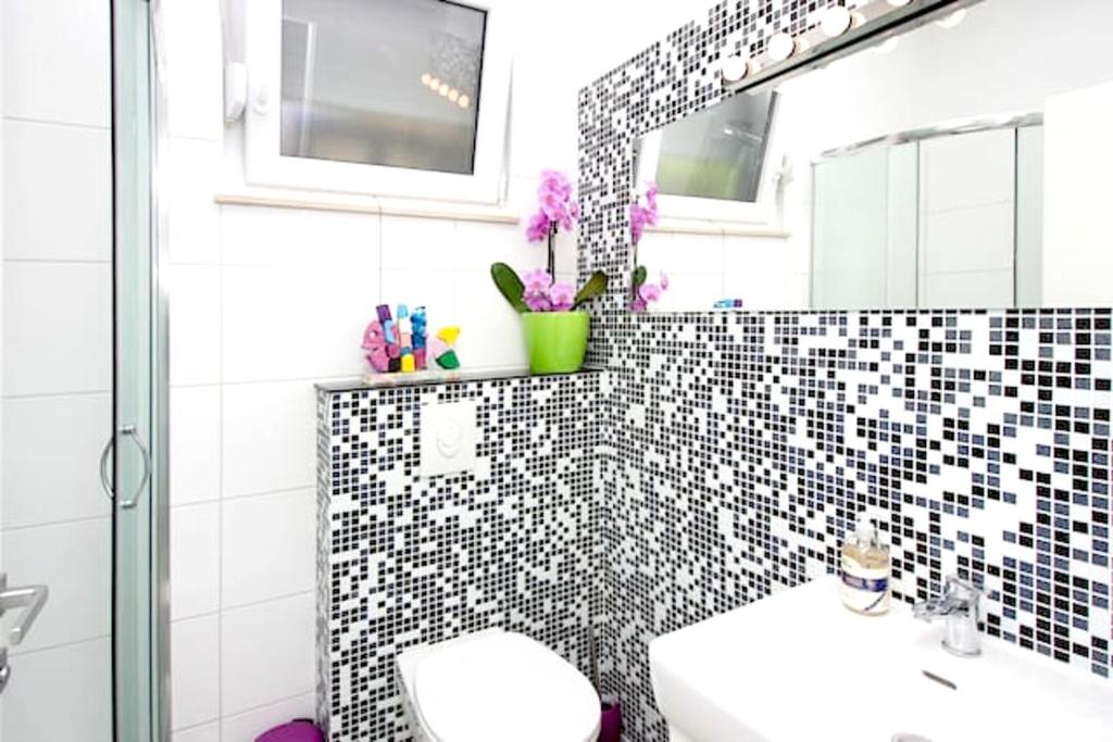 Modern Apartment in Trogir - 70 m² - Parking Included photo 3