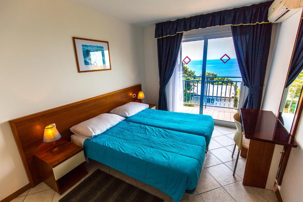 Splendid Resort photo 2