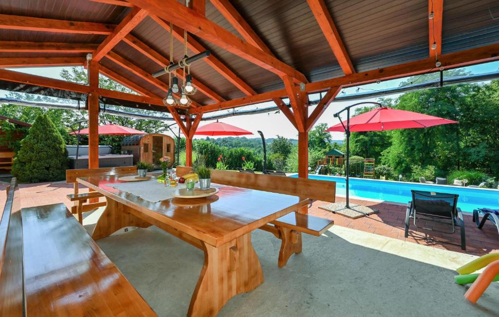 Gorgeous Home In Vinogradi Ludbreski photo 3