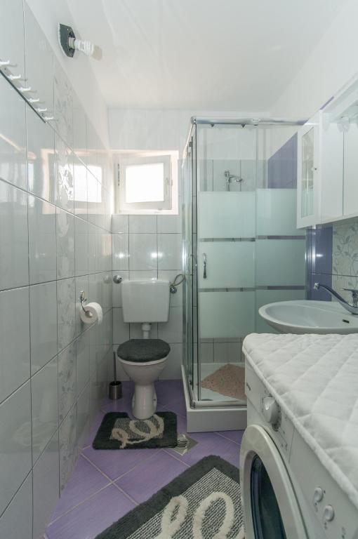 Zora Apartment photo 3