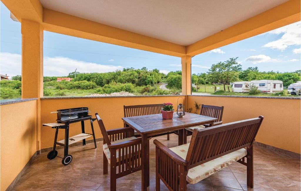 Gorgeous Home In Sorici-Kanfanar photo 3