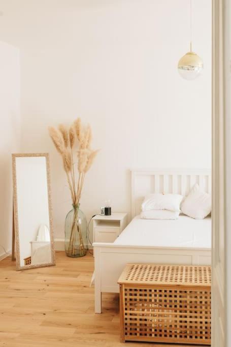 Zoe's studio photo 2