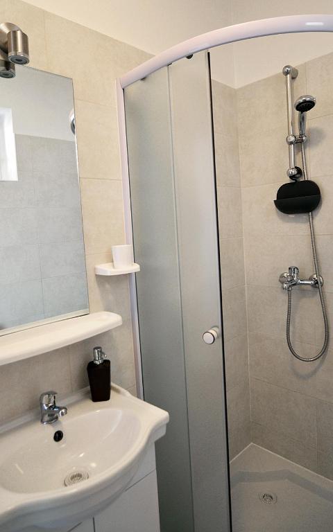 Studio Apartman Nicol photo 3