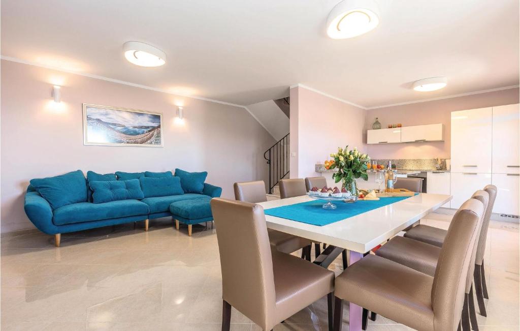 Gorgeous Home In Praputnjak photo 2