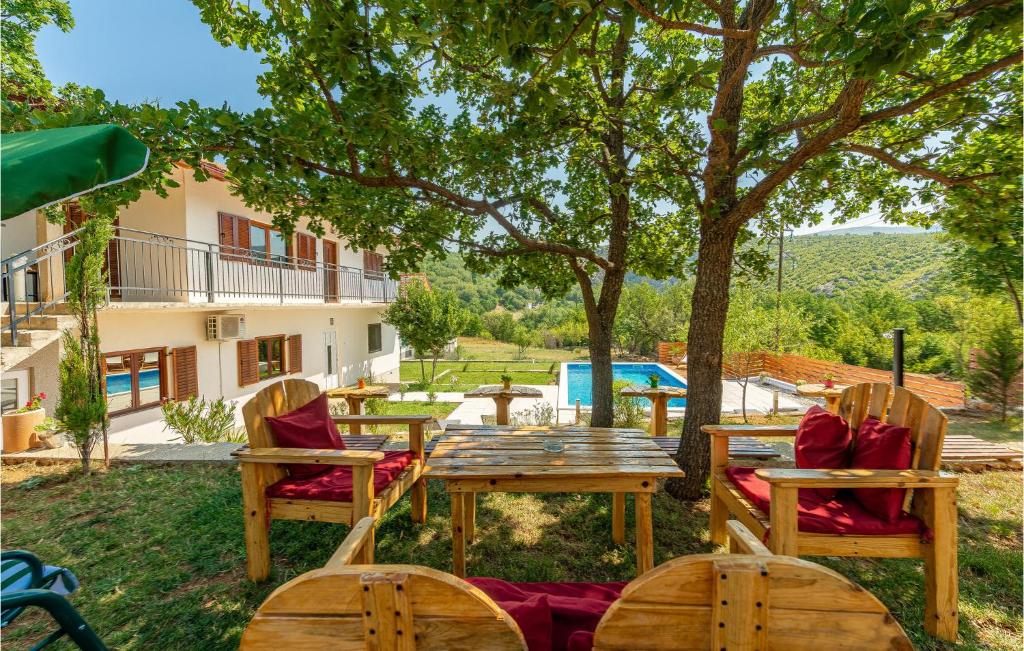 Amazing Home In Muskovci photo 2