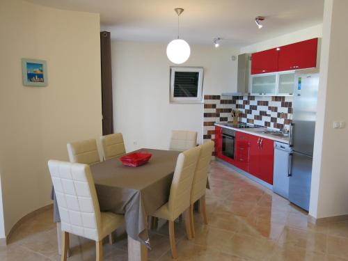 Sunrise Apartment — photo 1