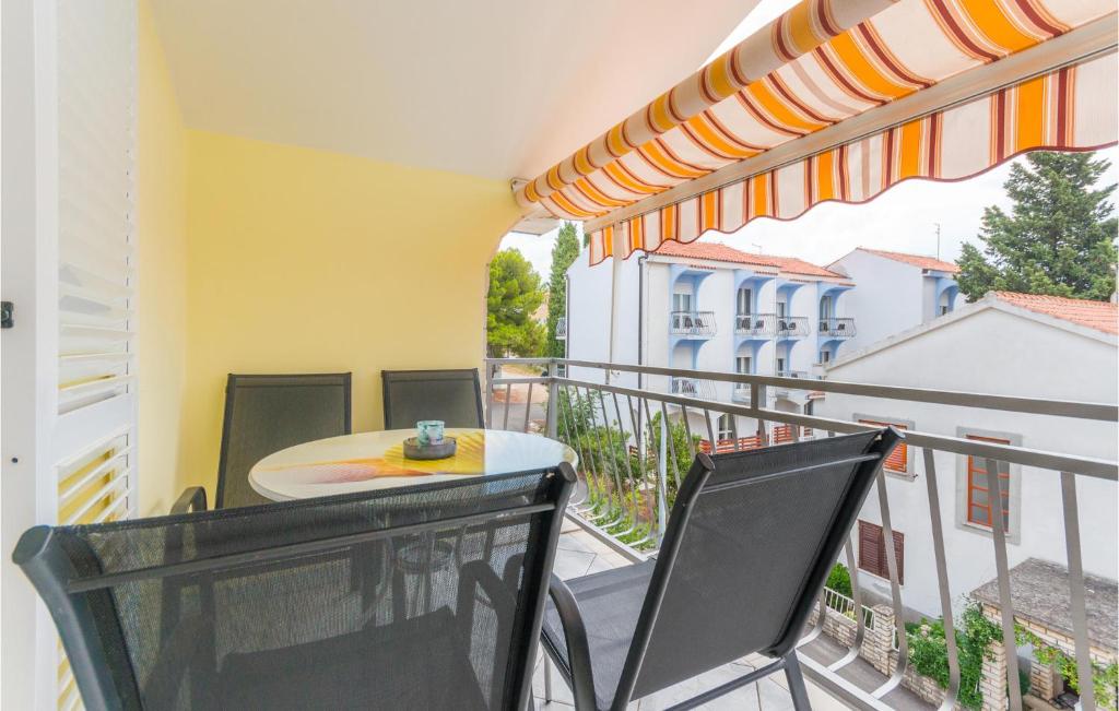 Cozy Apartment In Sveti Filip I Jakov photo 3