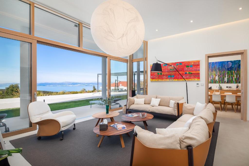 Spectacular Brac Villa Villa Adriatic 5 Bedrooms Stunning Sea Views photo 3