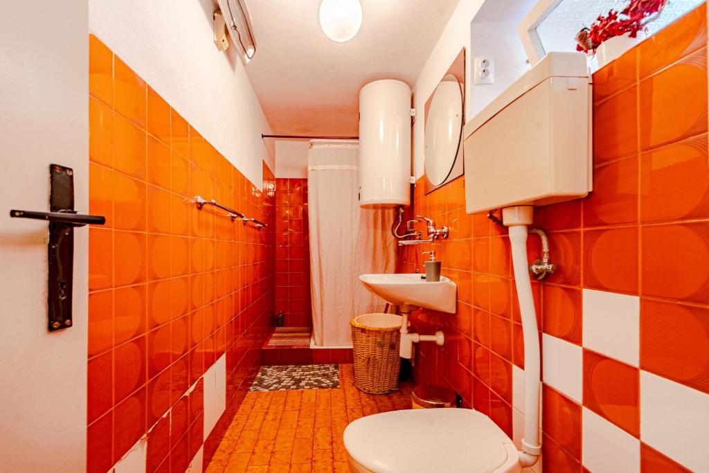 Apartments with parking space Zrnovo photo 3