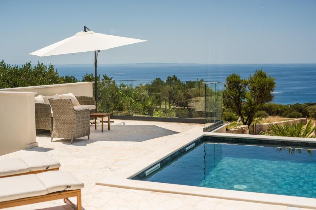 Villa Stone house — photo 1