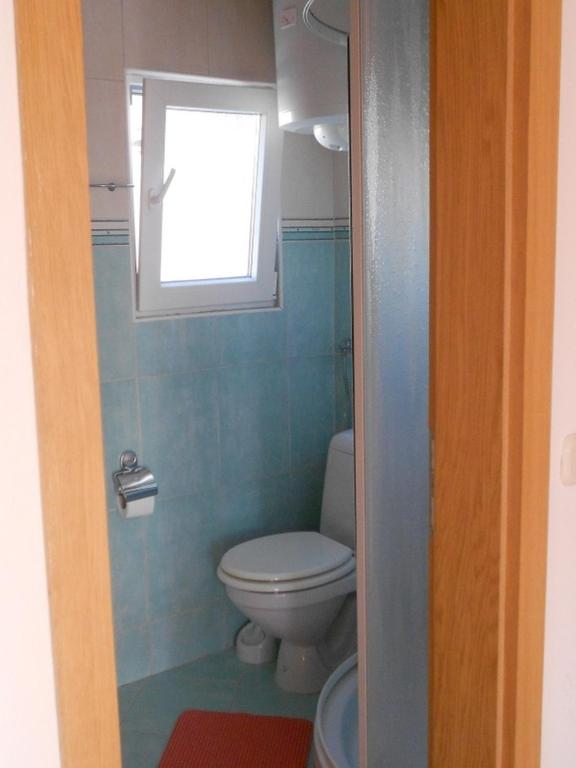 Studio apartment in Privlaka with balcony photo 3