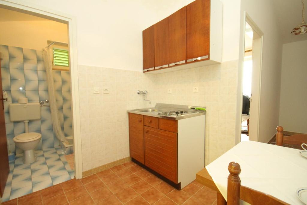 Apartments with parking space Labin - 7468 photo 3