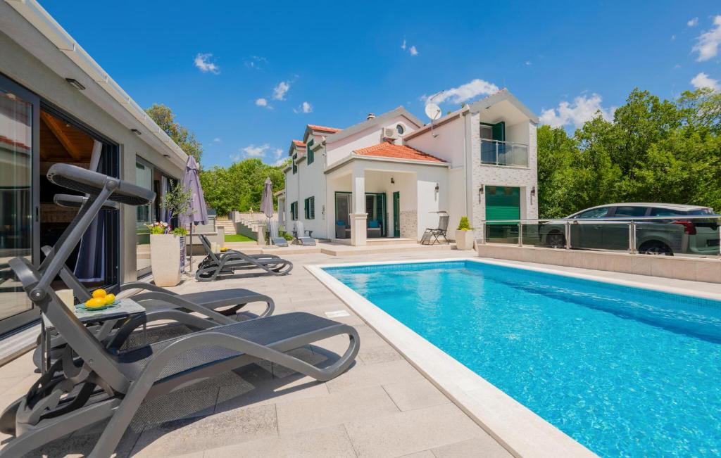 Stunning Home In Zagvozd photo 2