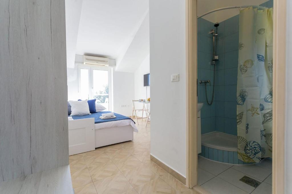 Studio Apartman Blue View photo 3