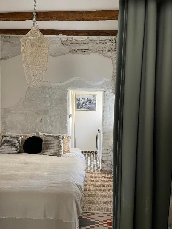 The Bungalow by the Sea in Historic Poreč Old City photo 2