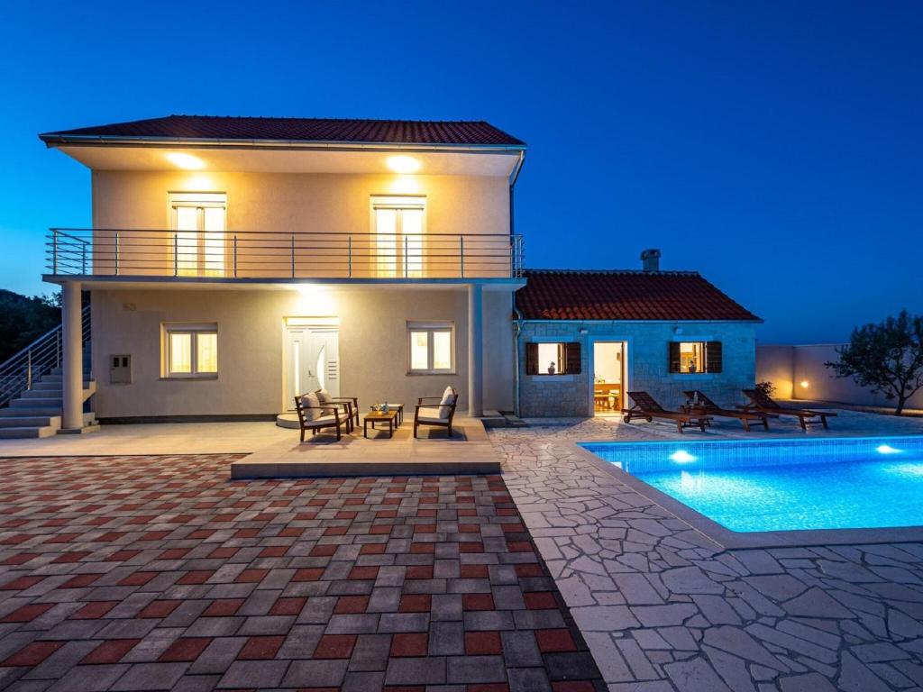 Dalmatia Pool Villa Retreat photo 3