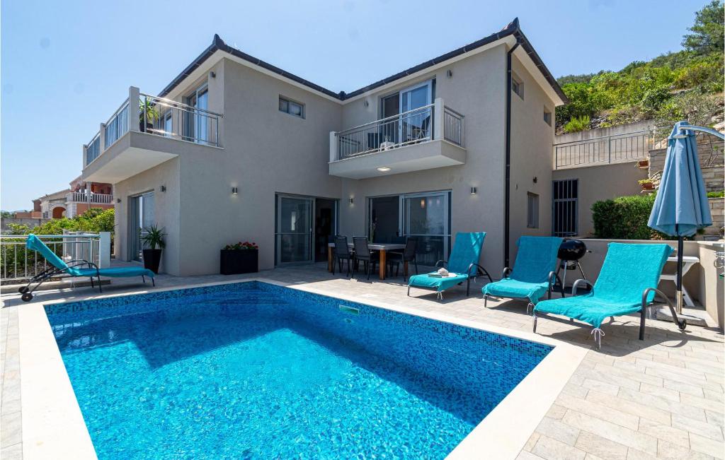 Lovely Home In Prigradica photo 2