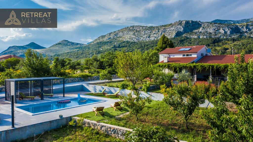 Villa Eleona with private pool and garden photo 3