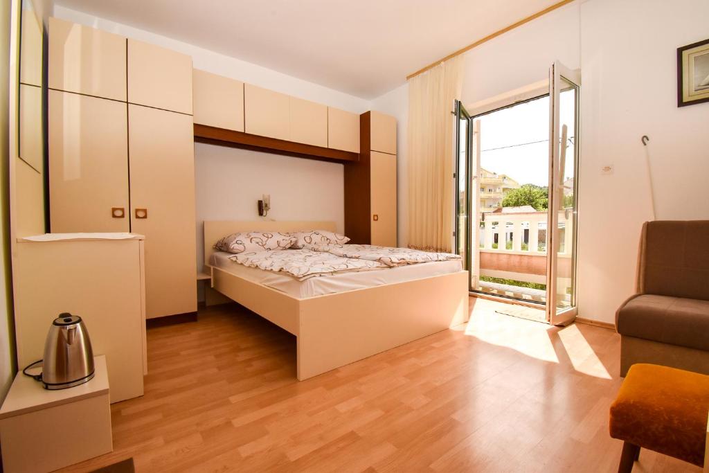 Rooms Anđela photo 2