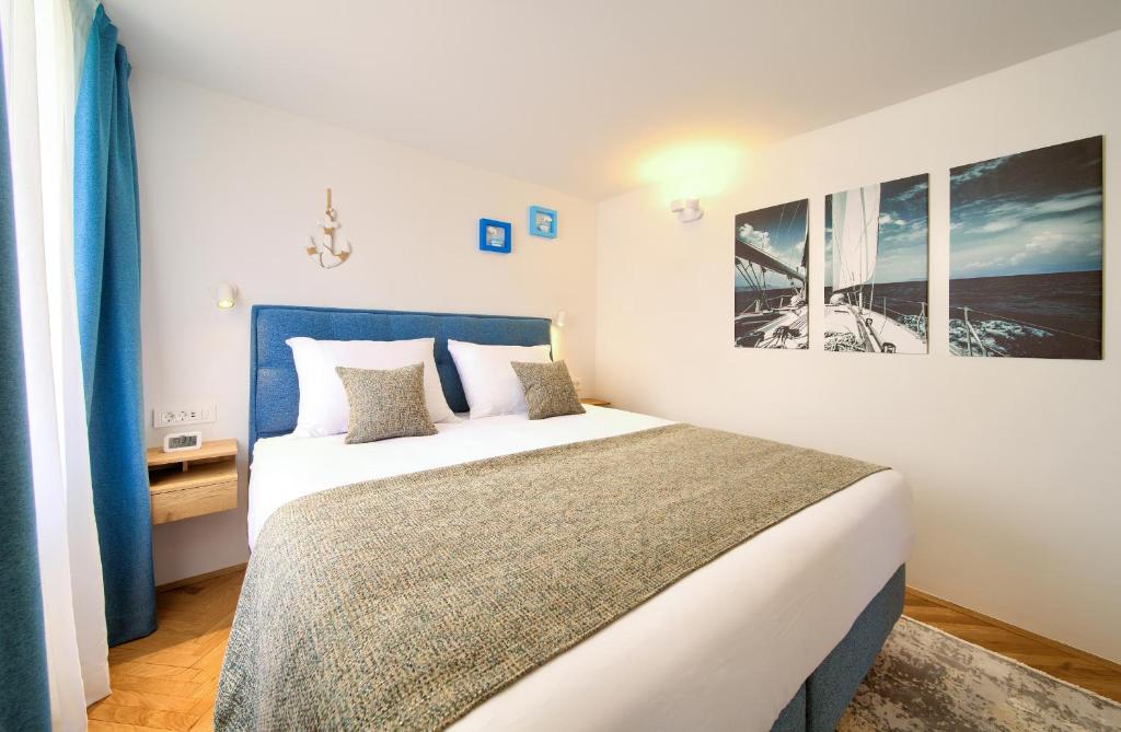 Sea & Wine Apartment with Terrace & Scenic Sea View photo 2
