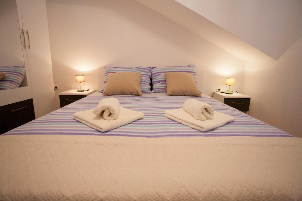 Superior apartment in Stari Grad — photo 1