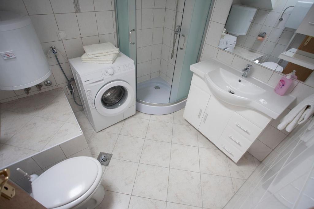 Superior apartment in Stari Grad photo 3
