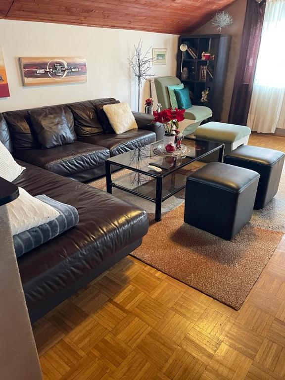 Roba's Apartment photo 3