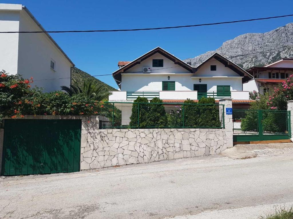 Sandra Apartmani 2 — photo 1