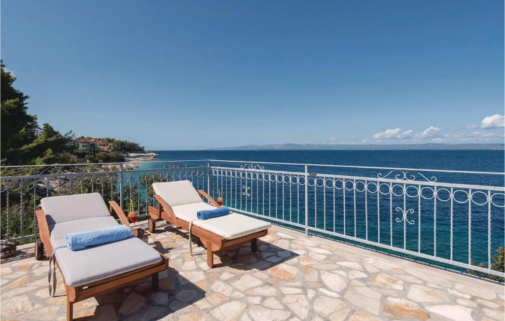 Gorgeous Home In Prigradica With Wifi photo 3