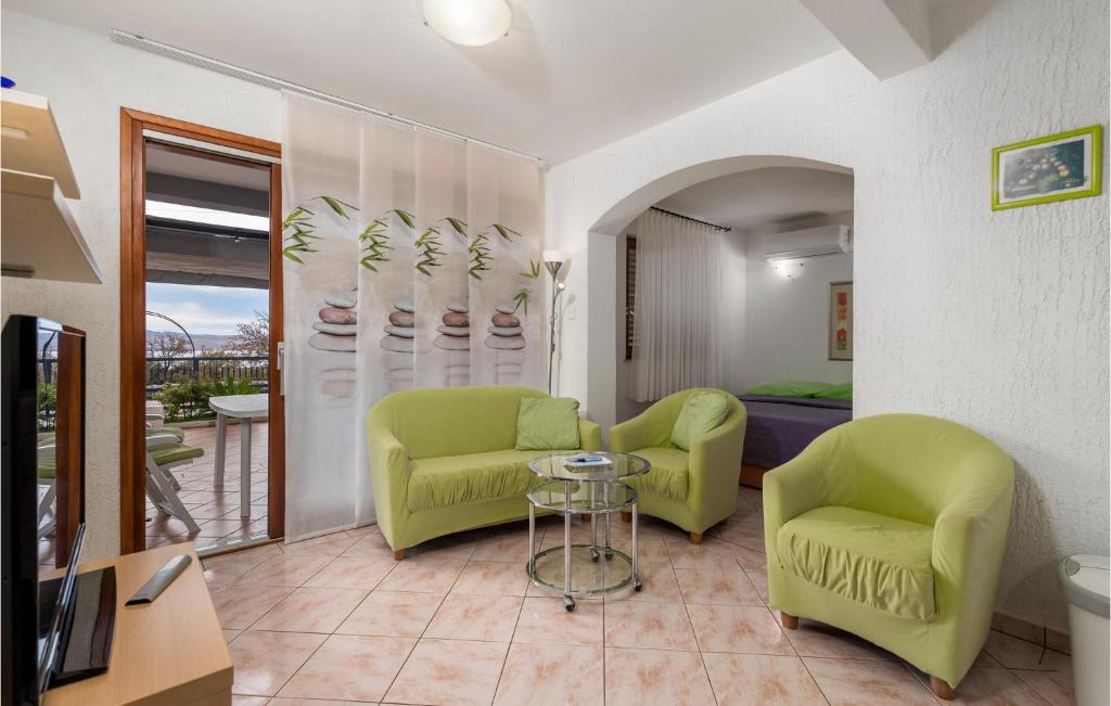 Stunning Apartment In Karlobag photo 3