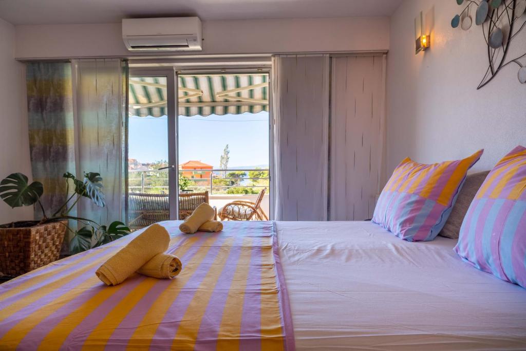 Suites Hojalero photo 2